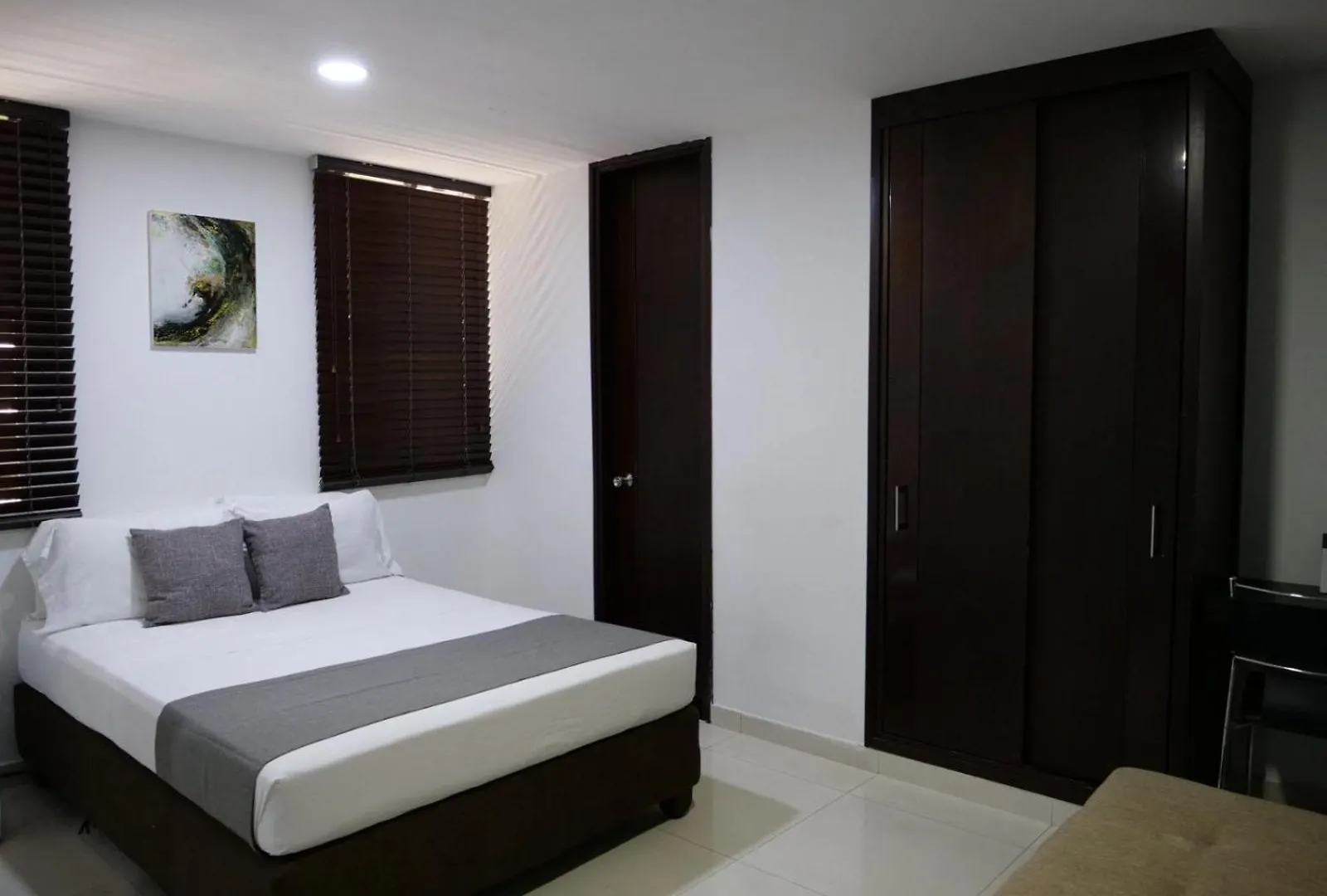 Aw Hotel Ariston Las Vegas De Granada Cali 4*,  Colombia