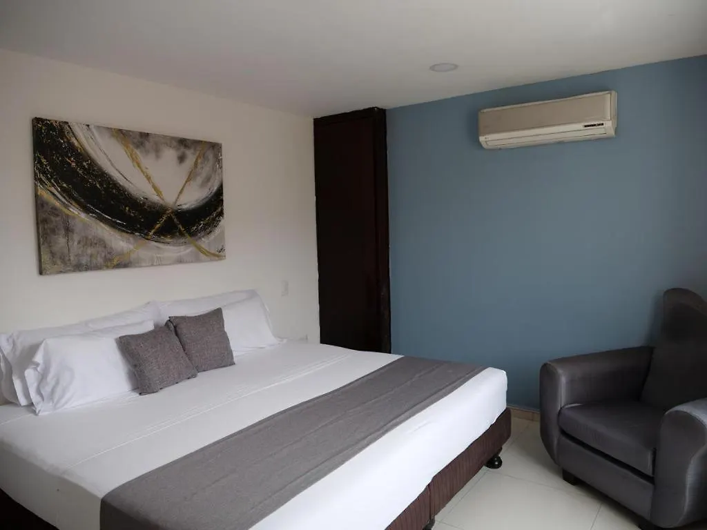 Aw Hotel Ariston Las Vegas De Granada Cali 4*,