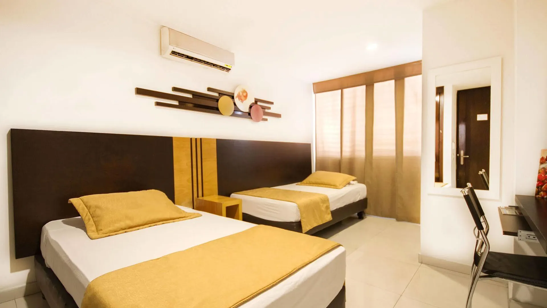 Aw Hotel Ariston Las Vegas De Granada Cali