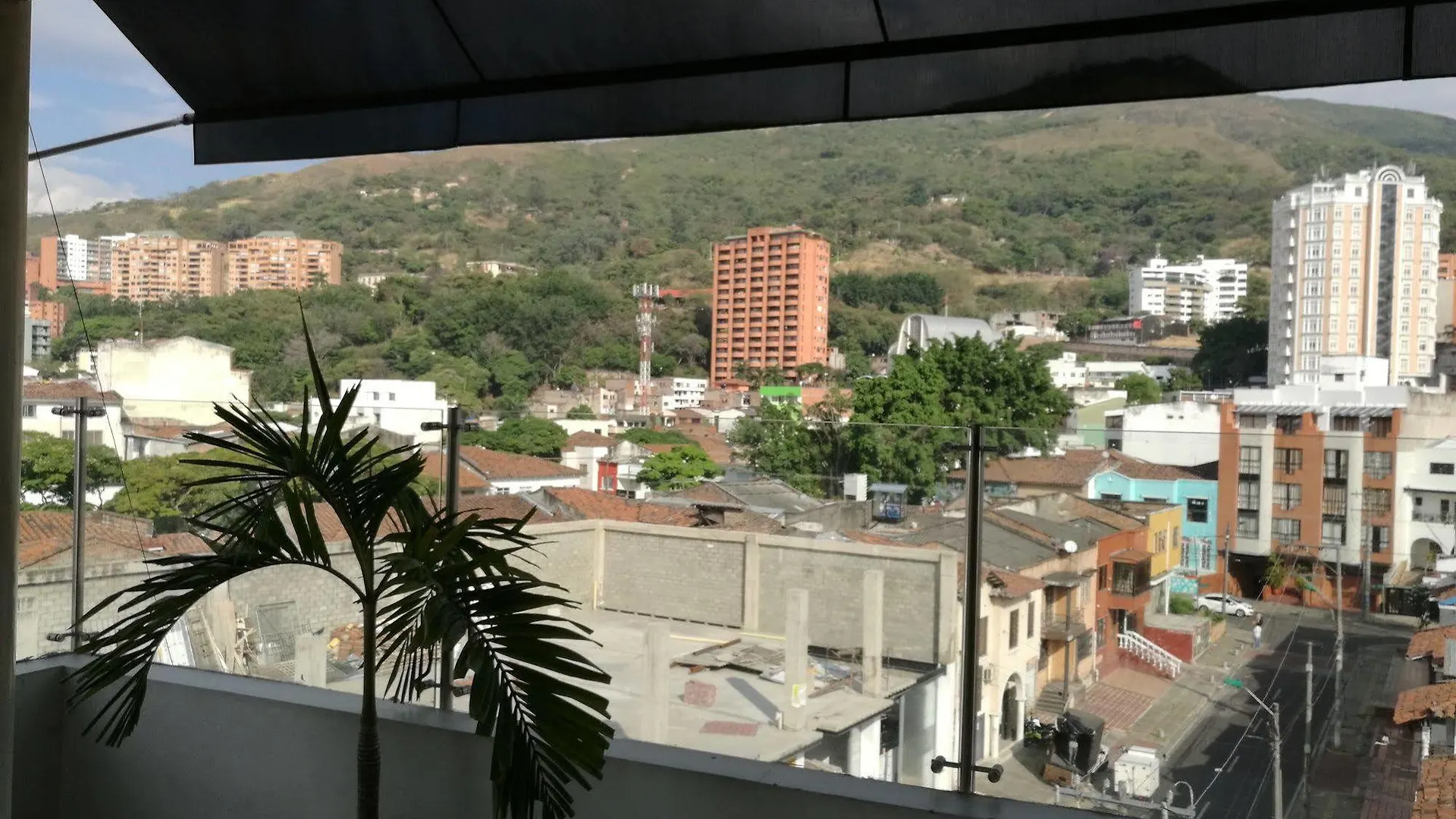 Aw Hotel Ariston Las Vegas De Granada Cali Kolumbia